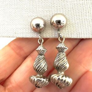 Marino  vintage silver tone vintage drop clip on earrings